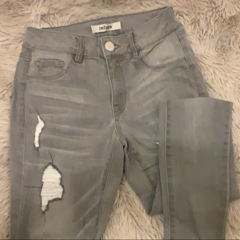 Grey jeans